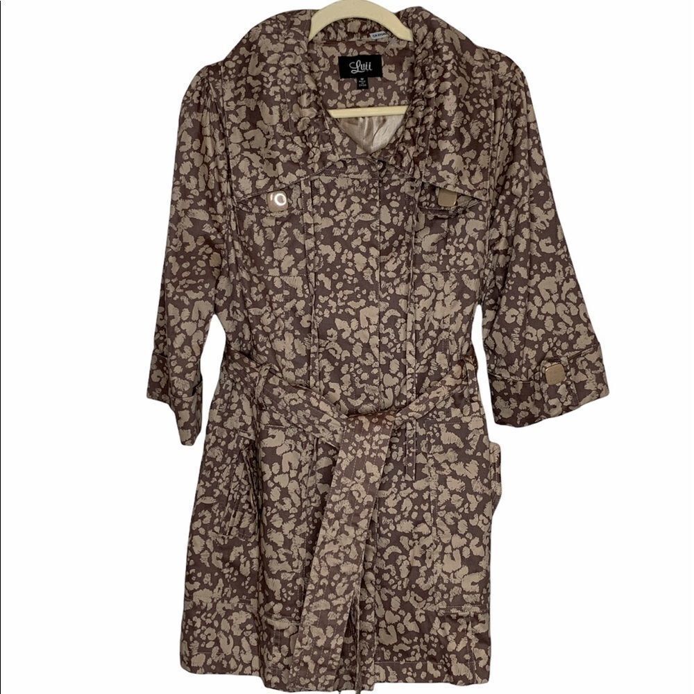 Luii Cropped Sleeve Trenchcoat